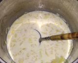 Foto langkah ke 4 dari resep Sup Krim Jagung.