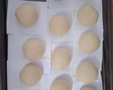 Foto langkah ke 4 dari resep Donat Maizena Empuk.