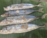 Foto langkah ke 1 dari resep 40. Nasi Bakar Pindang Tongkol.