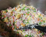 Foto del paso 3 de la receta: Arroz tres delicias, rápida