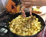 Foto del paso 5 de la receta: Papas al estilo campestre del oeste con el toque Sonorense