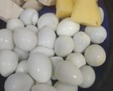 Foto langkah ke 1 dari resep Semur Tahu Telur Puyuh.