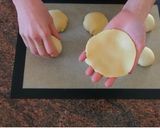 Une image de l'étape 17 de Recette du melonpan.
