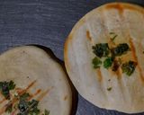 A picture of step 11 of Grilled Mini Kulcha Burger.