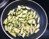 A picture of step 1 of 10 min zucchini scramble.