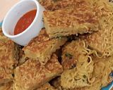 Foto langkah ke 4 dari resep Martabak mie indomie simple😉.
