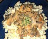 Tejfölös gombapaprikás nokedlivel recept fázis 3 fotója