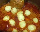 A picture of step 5 of Restaurant-style Dum Aloo.