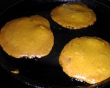 A picture of step 2 of Banana pancake.