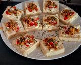 Une image de l'étape 5 de Toasts crème de camembert ail et Tomates confites 🍅.