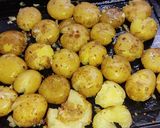 বাটার গার্লিক তন্দুরি আলু (butter garlic tandoori aloo recipe in Bengali) রেসিপির ধাপ 2 ছবি