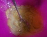 A picture of step 2 of Cinnamon cake.