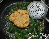 A picture of step 2 of Paneer Methi Bhurji.