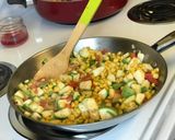Foto del paso 2 de la receta: Calabacitas alegres 🙂