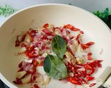 Foto langkah ke 2 dari resep Tumis Pepaya Muda.