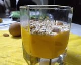 A picture of step 4 of Layered Smoothie.