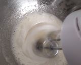 Foto langkah ke 2 dari resep Swiss Meringue Buttercream.