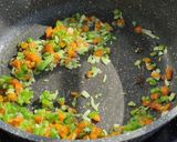 A picture of step 2 of Manchow Maggie Soup.