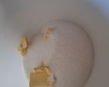 A picture of step 2 of Icing for any cake or cupcake.