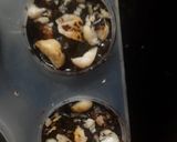 A picture of step 2 of Makhana choco candy.