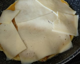 Foto del paso 2 de la receta: Tortilla rellena de jamón York