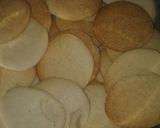 Foto del paso 8 de la receta: Alfajores de maicena Sin manteca