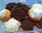 Foto langkah ke 7 dari resep Donat kampung varian topping.