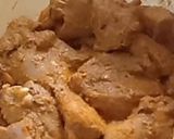 A picture of step 4 of Chicken fry.