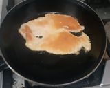 Foto del paso 3 de la receta: Tiras de pollo con crema de cilantro