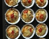 A picture of step 6 of Semolina muffins.