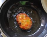 A picture of step 5 of Rice cutlets.