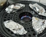 Foto del paso 5 de la receta: Filet de lomito de atún en papillón, cocinado en parrigas