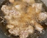Foto langkah ke 5 dari resep Ayam Goreng Crispy Bawang Putih.