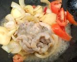Foto langkah ke 3 dari resep Udang Sosis Saos Tomat.