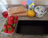 Foto del passaggio 1 della ricetta Semifreddo alle fragole e mascarpone 🍓🍓🍓