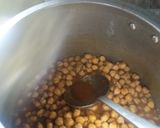 सफेद छोले की सब्जी (safed chole ki sabzi recipe in Hindi) रेसिपी चरण 4 फोटो
