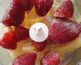 Foto del paso 1 de la receta: Licuado de piña y frutilla al agua 🍹