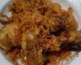 Foto langkah ke 5 dari resep Ayam Goreng Kremes.