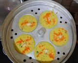 A picture of step 8 of Udupi style Rava idli.