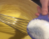 Foto del paso 3 de la receta: Torta de mandioca y coco apto para celiacos y muy rápida