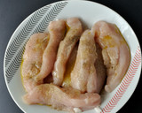 Foto del paso 1 de la receta: Solomillo de pollo a la pimienta blanca en salsa de pimiento choricero