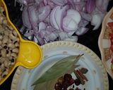 A picture of step 2 of Garma garam tahri😋.