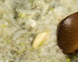 Tejfölös pulykagulyás gluténmentes galuskával recept fázis 1 fotója