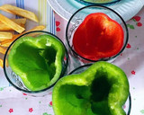 Foto del paso 6 de la receta: Pimientos asados rellenos de patatas fritas y huevos fritos