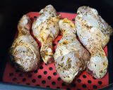 Foto del paso 2 de la receta: Muslos de pollo macerados, en Airfryer
