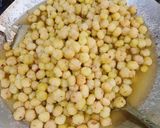 Hình bước làm 2 của món Chùm ruột ngào đường👨‍🍳