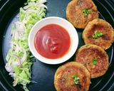 A picture of step 4 of Cheesy Aloo Tikki.