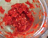 Foto langkah ke 2 dari resep Tongkol Suir Bumbu Merah.