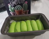 Foto langkah ke 4 dari resep Killer toast pandan rebake resep tintin rayner/Roti tawar sobek.