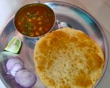A picture of step 3 of Bhatura.